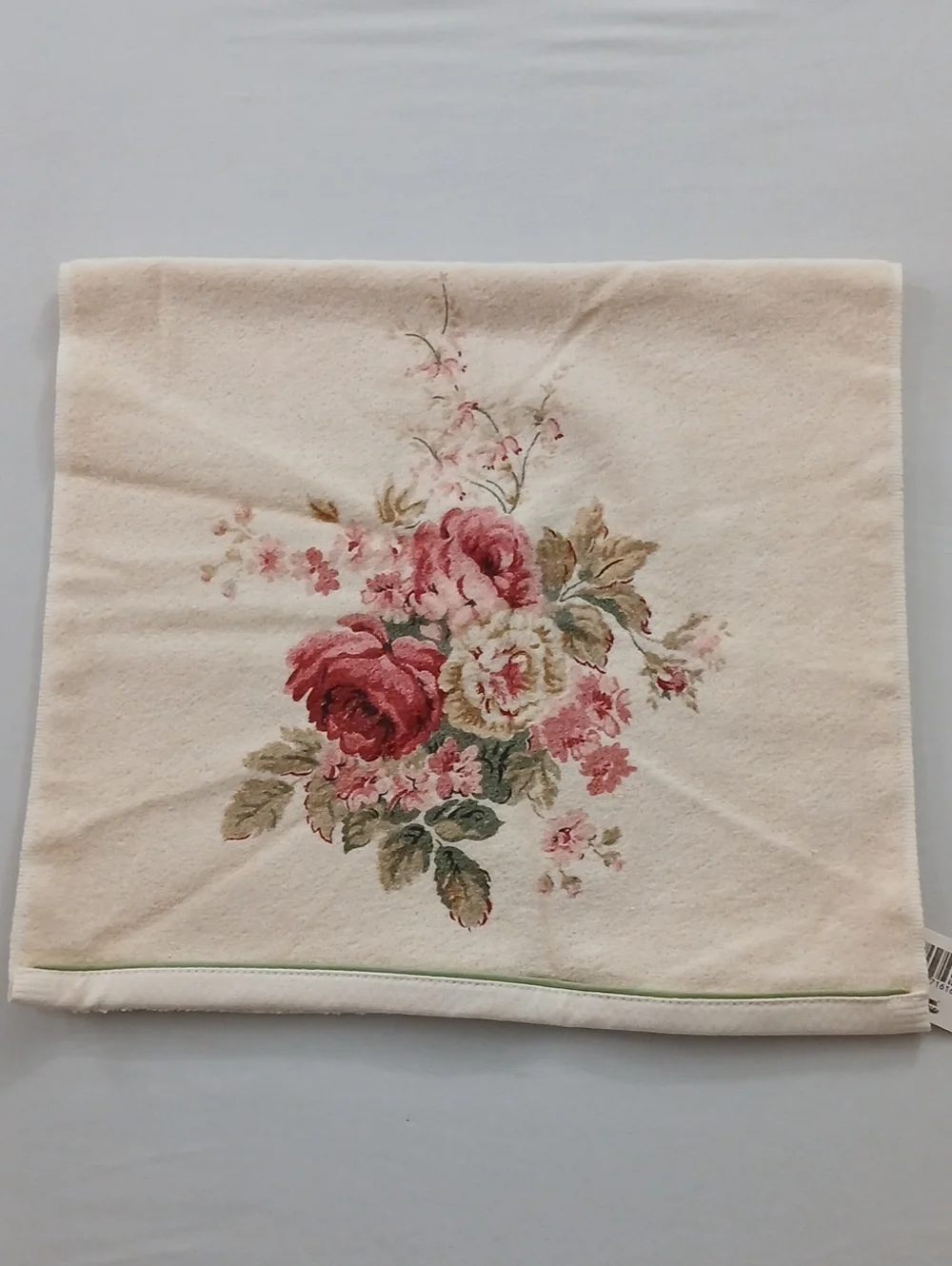 Laura Ashley Vintage Towel Set NWT